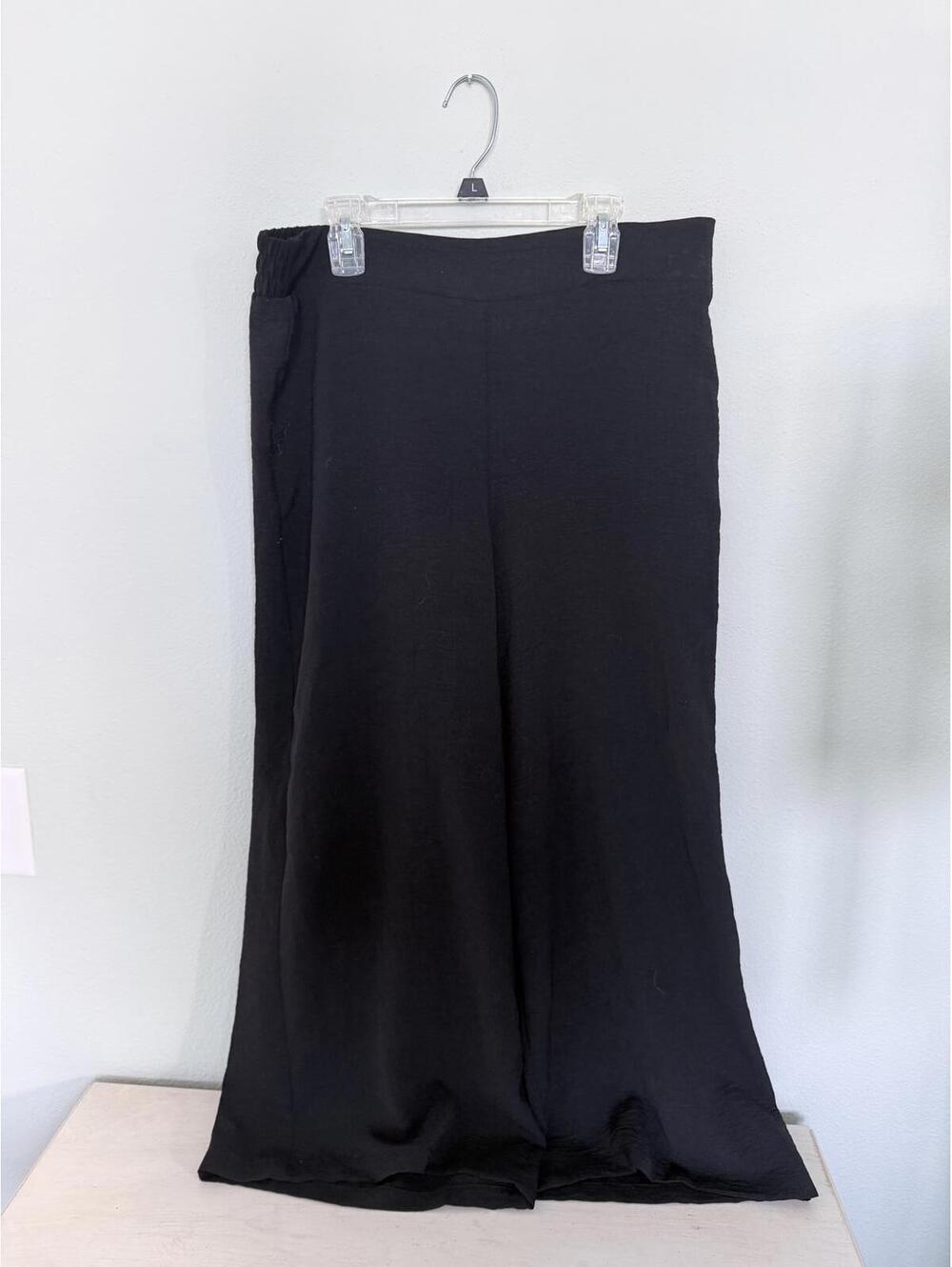 Arianna Black Wide Leg Pants Medium